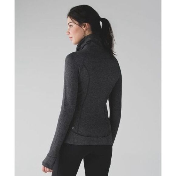 Women's Lululemon Think Fast Pullover - Picture 2 of 6